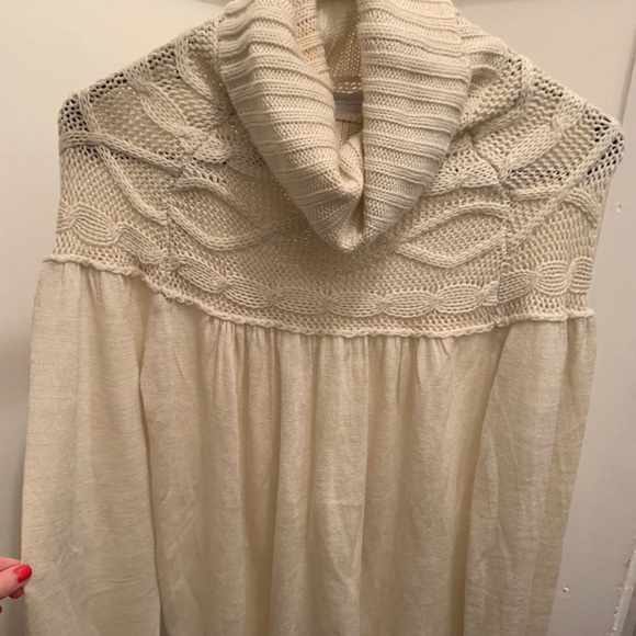 Sweater - Picture 2 of 3